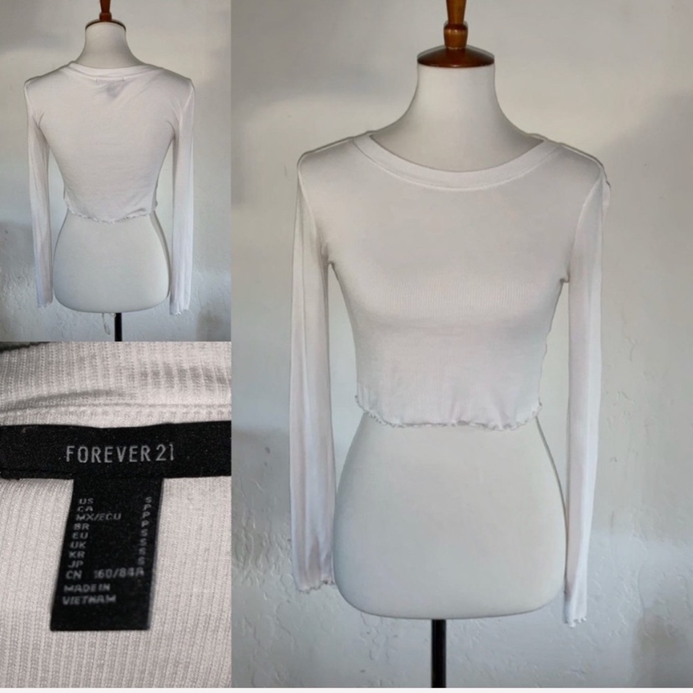 Forever 21 lettuce edges and cuff ribbed crop top
